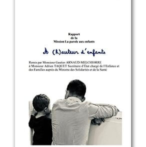 Affiche à hauteur des enfants